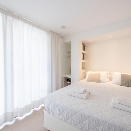A Room With A View Athena Bagian luar foto