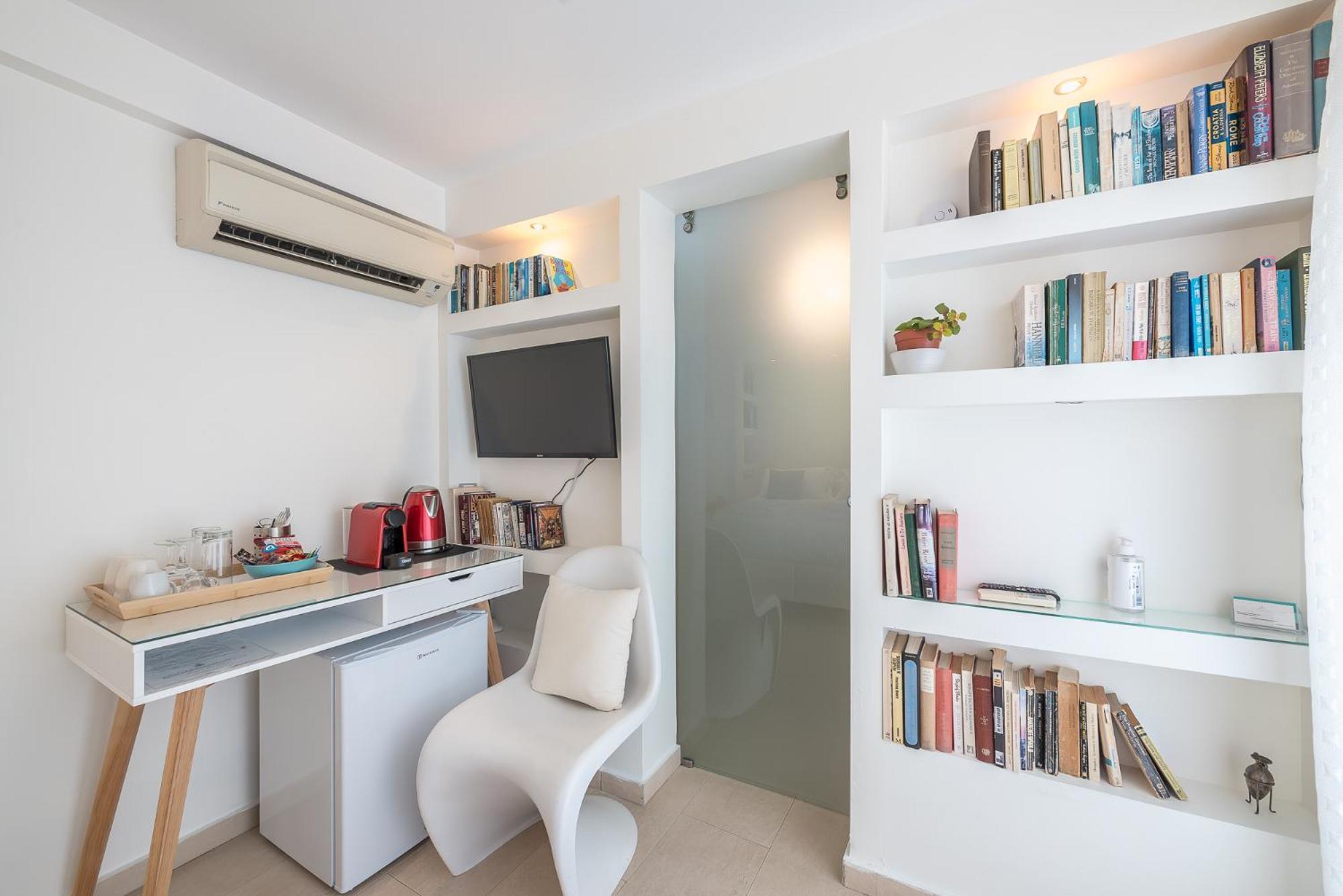 A Room With A View Athena Bagian luar foto